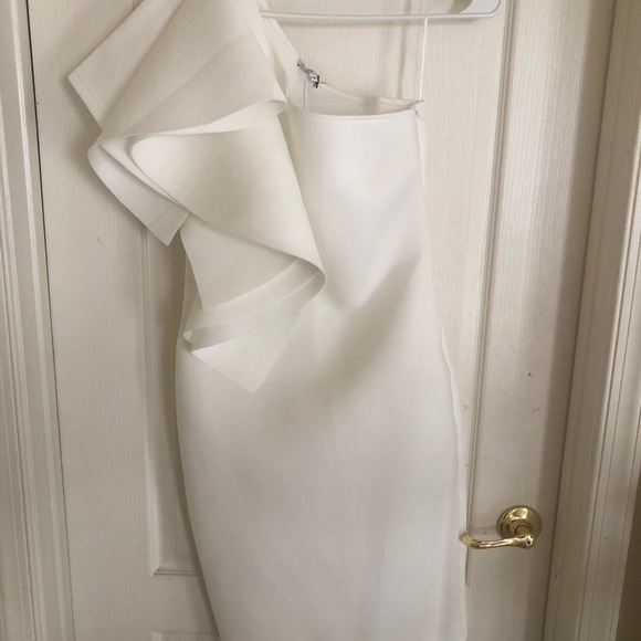 Dress - Picture 4 of 5